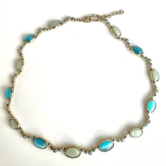 Blue green gold tone beaded necklace - Picture 4 of 7